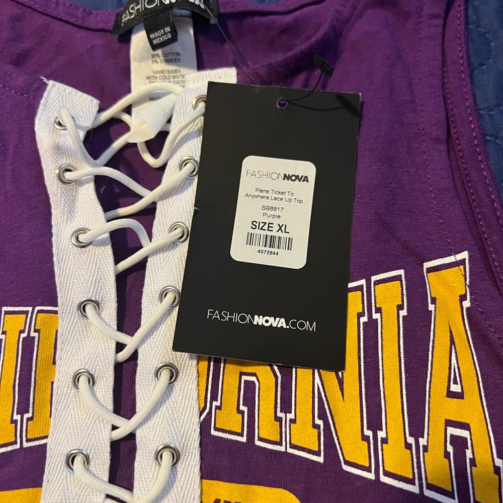 New crop top Lakers colors